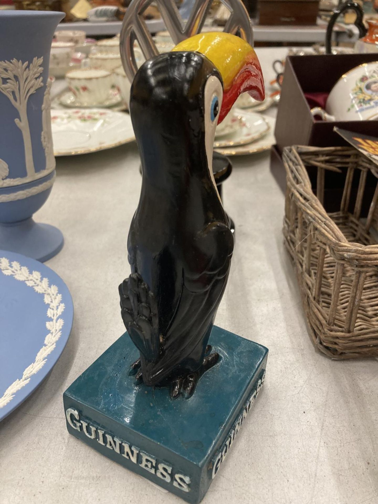 A GUINNESS TOUCAN FIGURE HEIGHT 19CM - Image 3 of 3