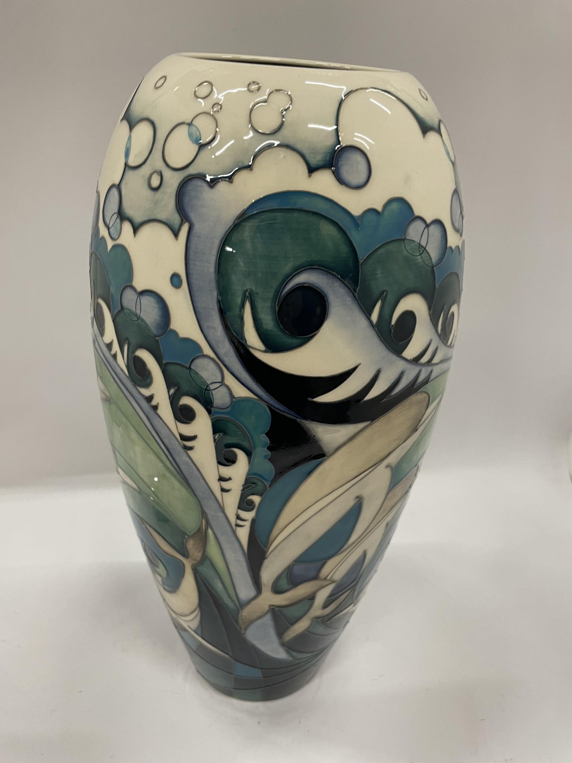 A LARGE MOORCROFT POTTERY DOLPHIN PATTERN NUMBERED EDITION VASE, NO. 34, DATED 2015, HEIGHT 37CM ( - Image 3 of 5