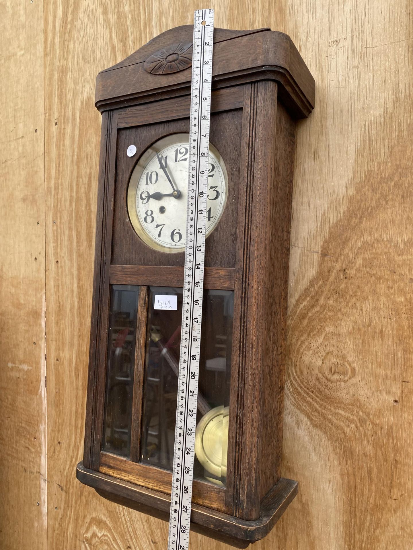 A VINTAGE OAK CASED VIENNA STYLE WALL CLOCK - Image 4 of 4