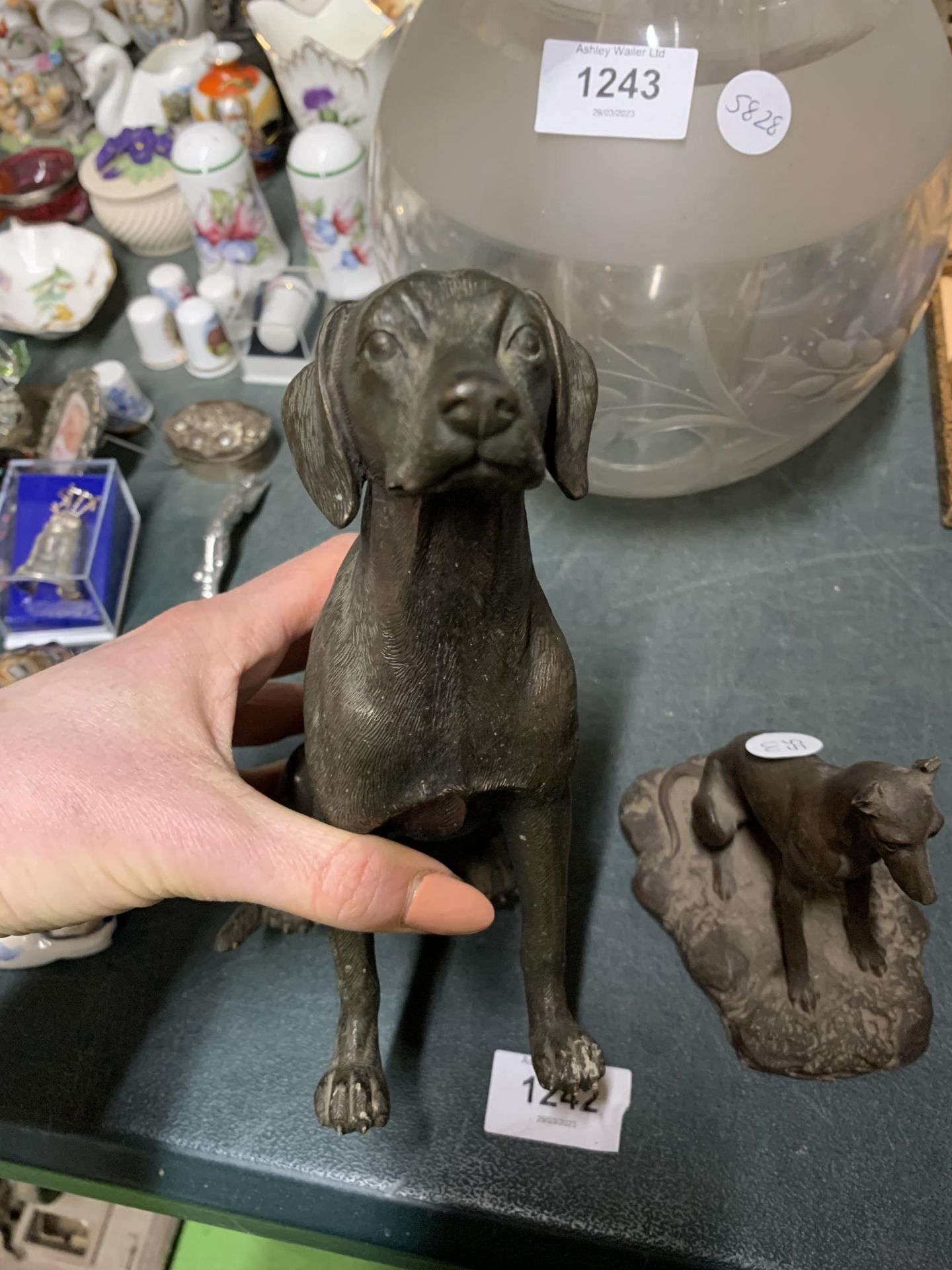 A FIGURE OF A LABRADOR DOG AND GREYHOUND ON STAND - Image 3 of 3