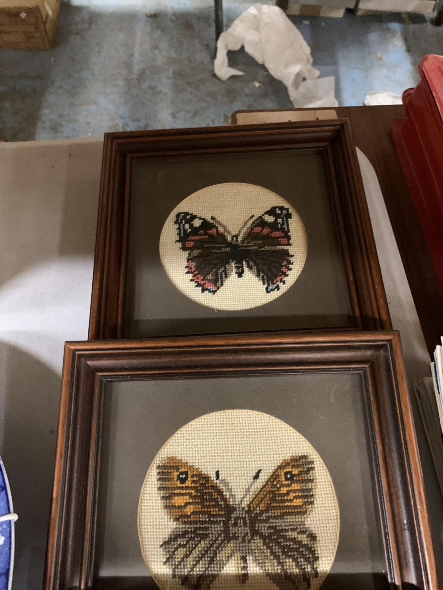 FOUR FRAMED AND MOUNTED WOOL WORK OF BUTTERFLIES - Image 2 of 3