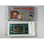 A BOXED RETRO NINTENDO DONKEY KONG JR GAME & WATCH GAME