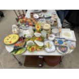 A LARGE ASSORTMENT OF CERAMIC ITEMS TO INCLUDE LURPACK TOAST RACK, WALL PLAQUES, ETC