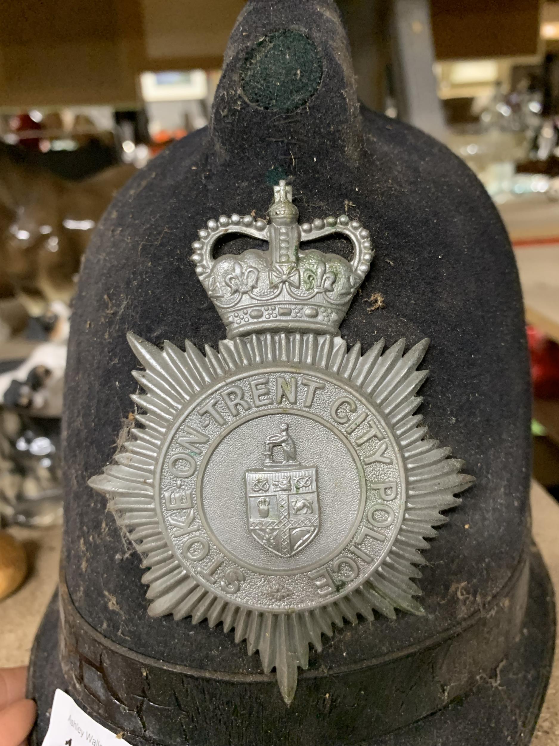 A VINTAGE STOKE ON TRENT CITY POLICE HELMET WITH PLATE - Image 2 of 3
