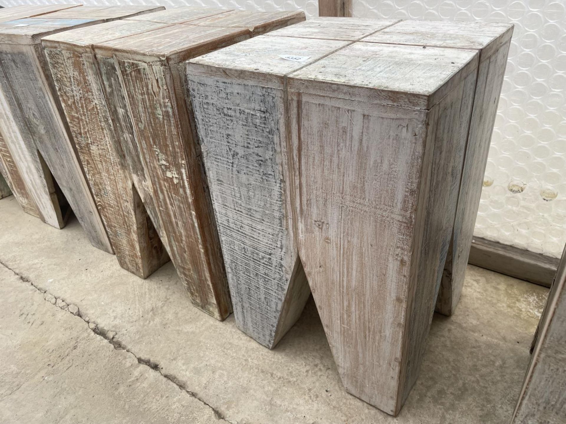 A PAIR OF INDIAN HARDWOOD LAMP TABLES, 13" SQUARE - Image 3 of 3