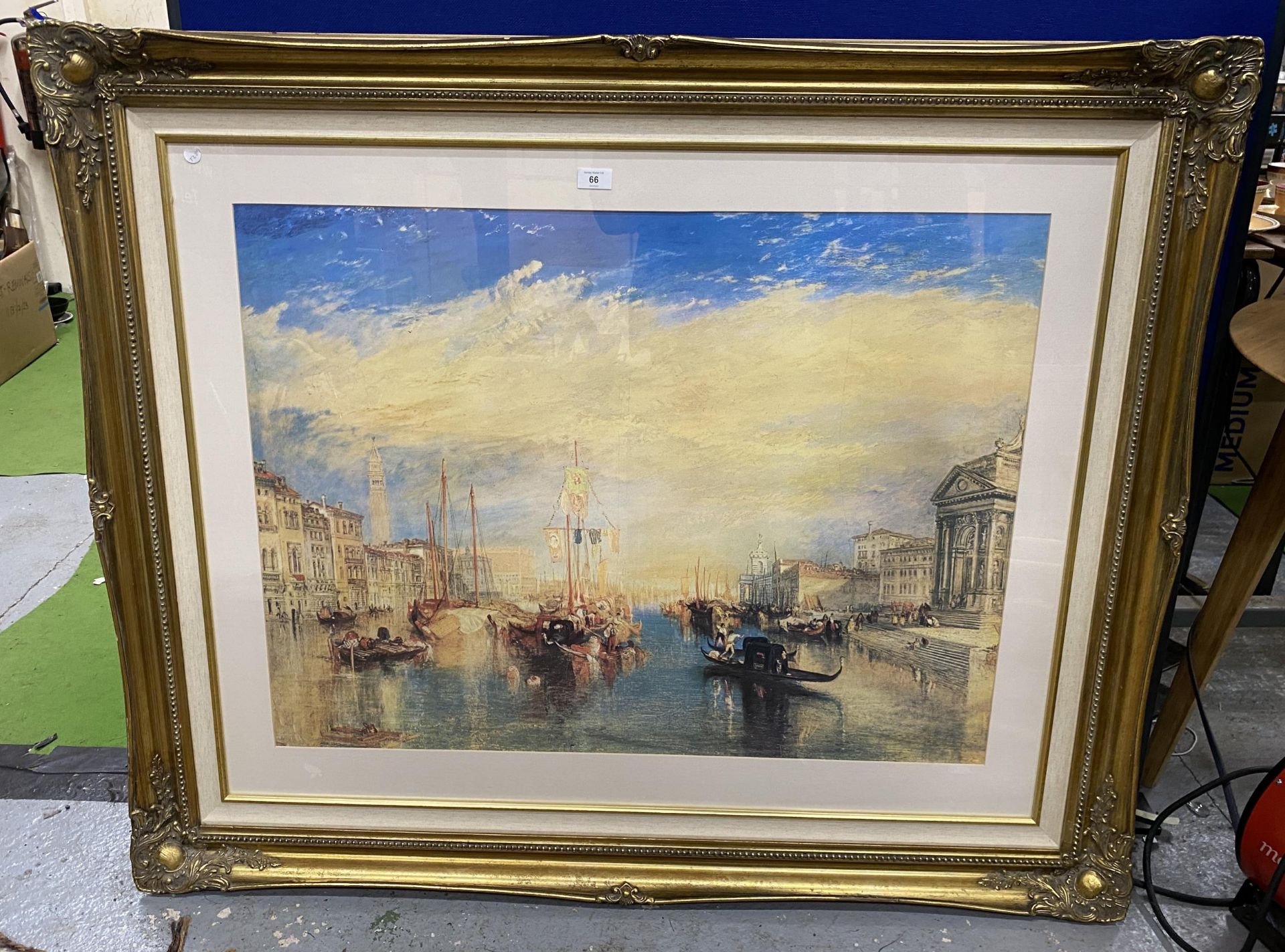 A LARGE GILT FRAMED JOSEPH MALLORD WILLIAM TURNER REPRODUCTION PRINT OF THE GRAND CANAL, VENICE, 106