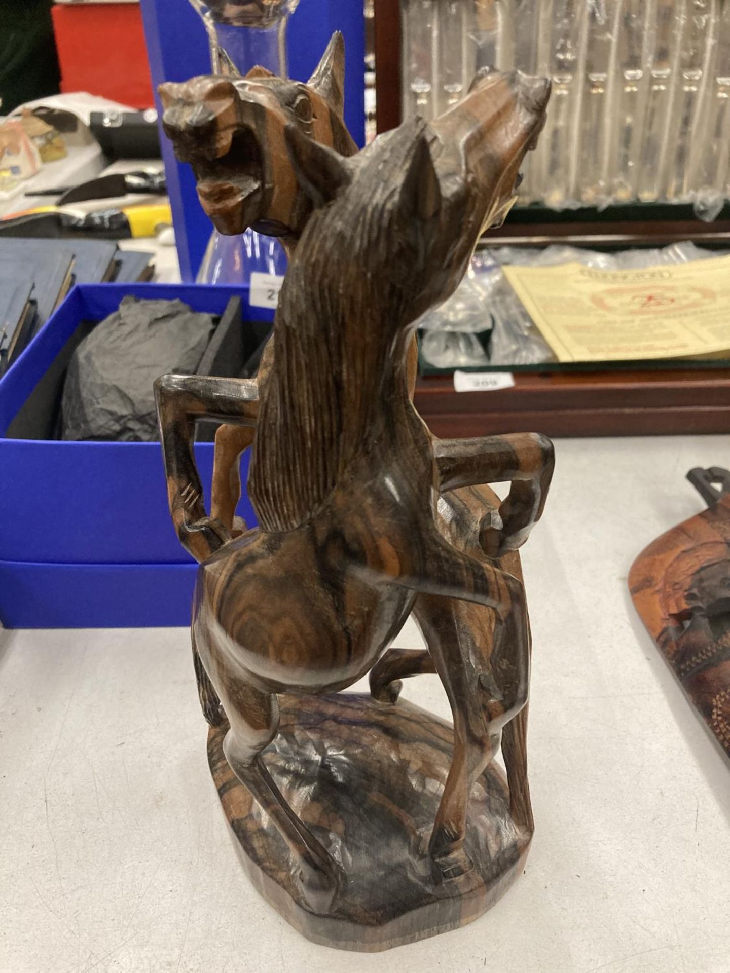 A HARDWOOD SCULPTURE OF FIGHTING HORSES - Image 3 of 4