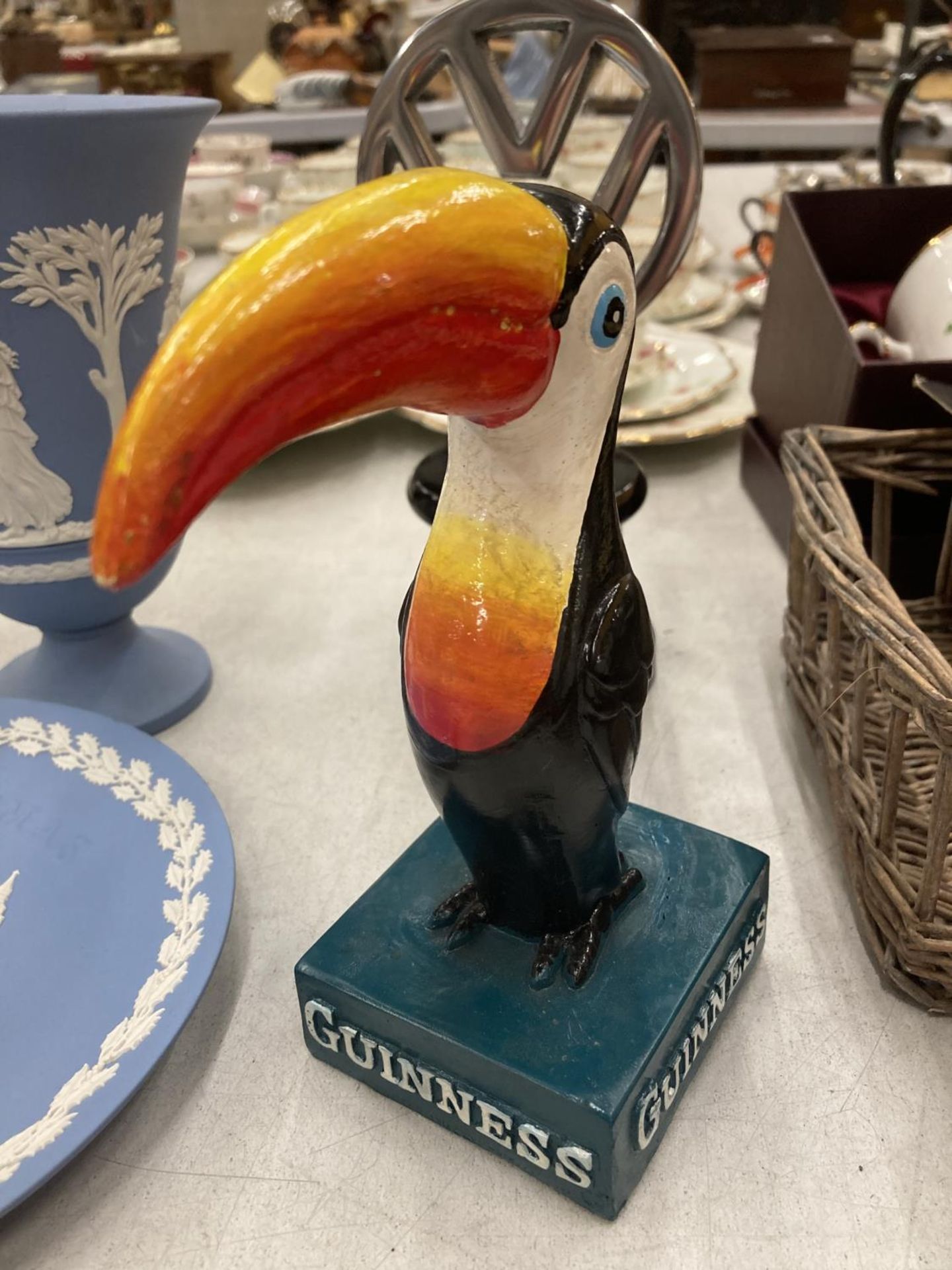 A GUINNESS TOUCAN FIGURE HEIGHT 19CM - Image 2 of 3