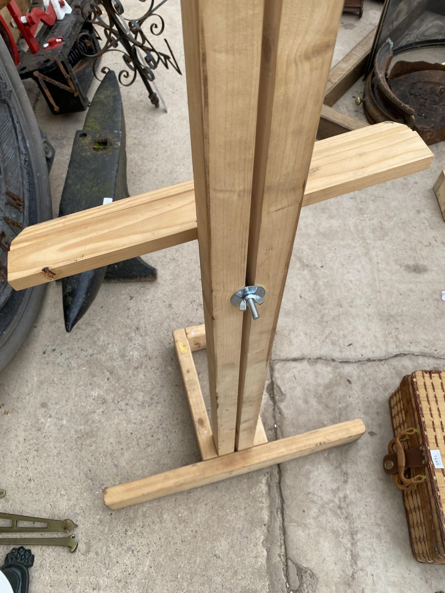A LARGE WOODEN ARTIST EASEL - Image 2 of 2