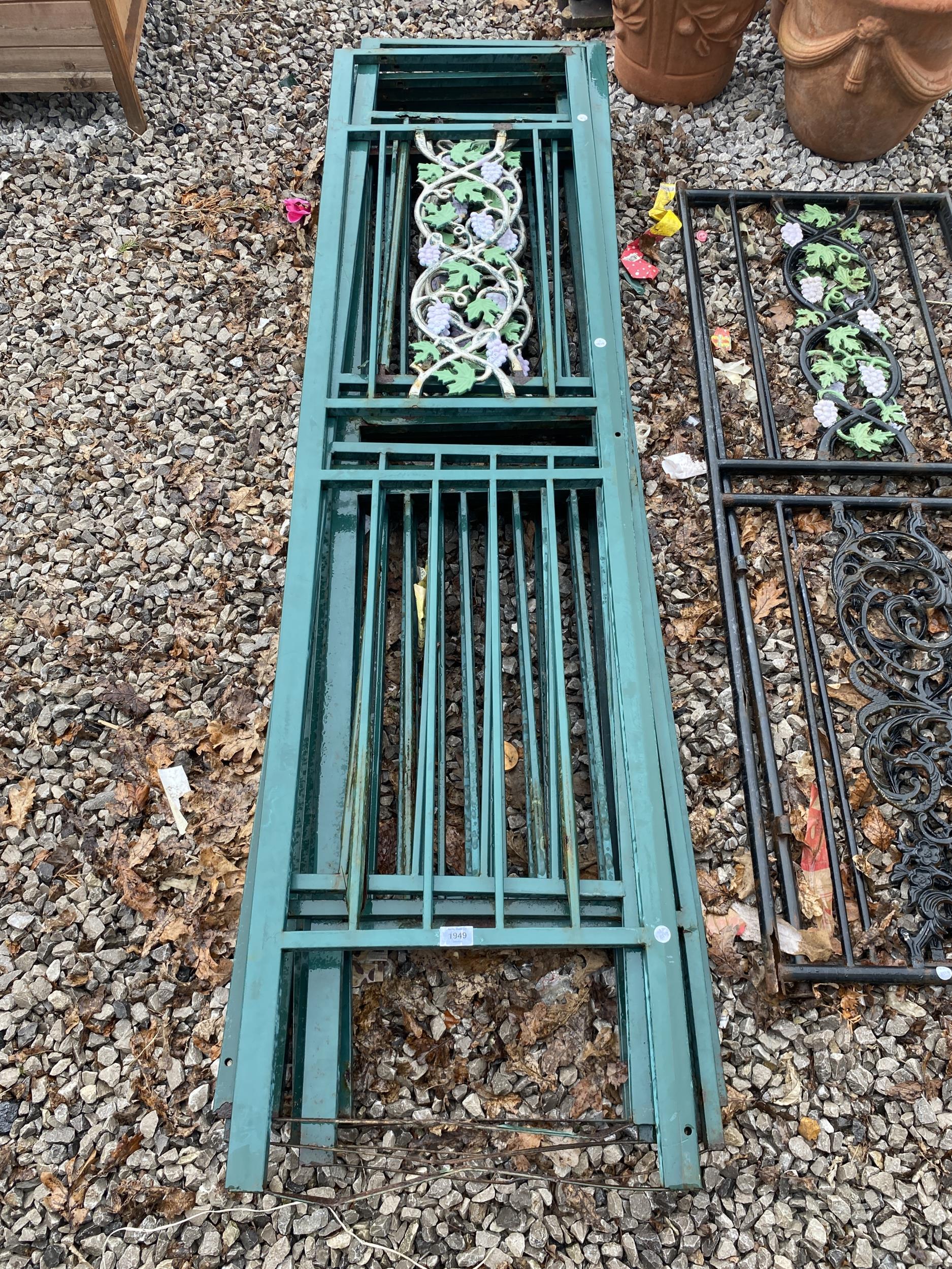 EIGHT SECTIONS OF ORNATE METAL FENCING (H-198CM)