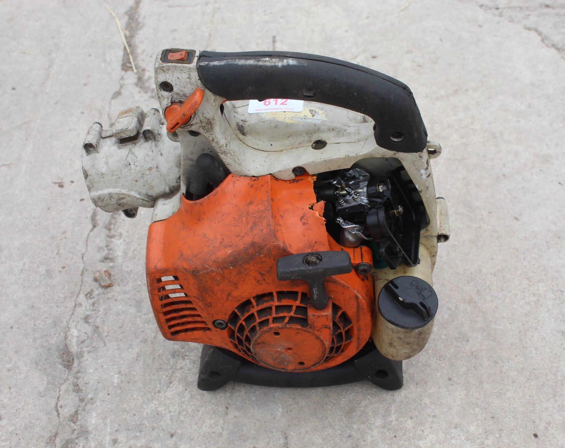 A STIHL PETROL ENGINE LEAF BLOWER BODY NO VAT