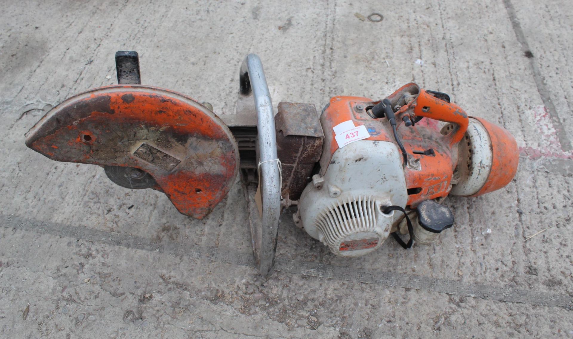 A STIHL TS 350 SUPER PETROL ENGINE STONE CUTTER NO VAT