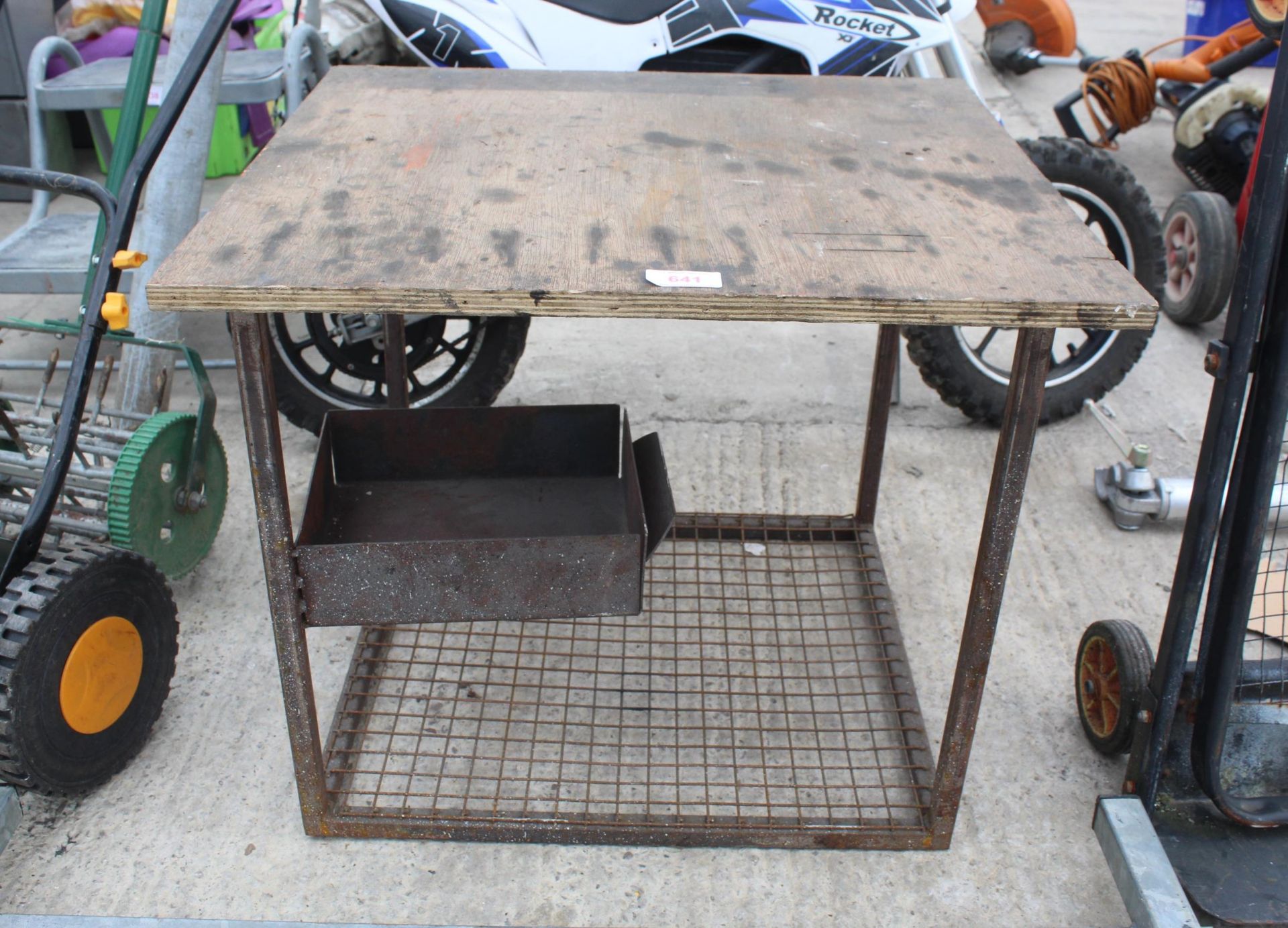 A METAL WORKSHOP SHELF UNIT NO VAT