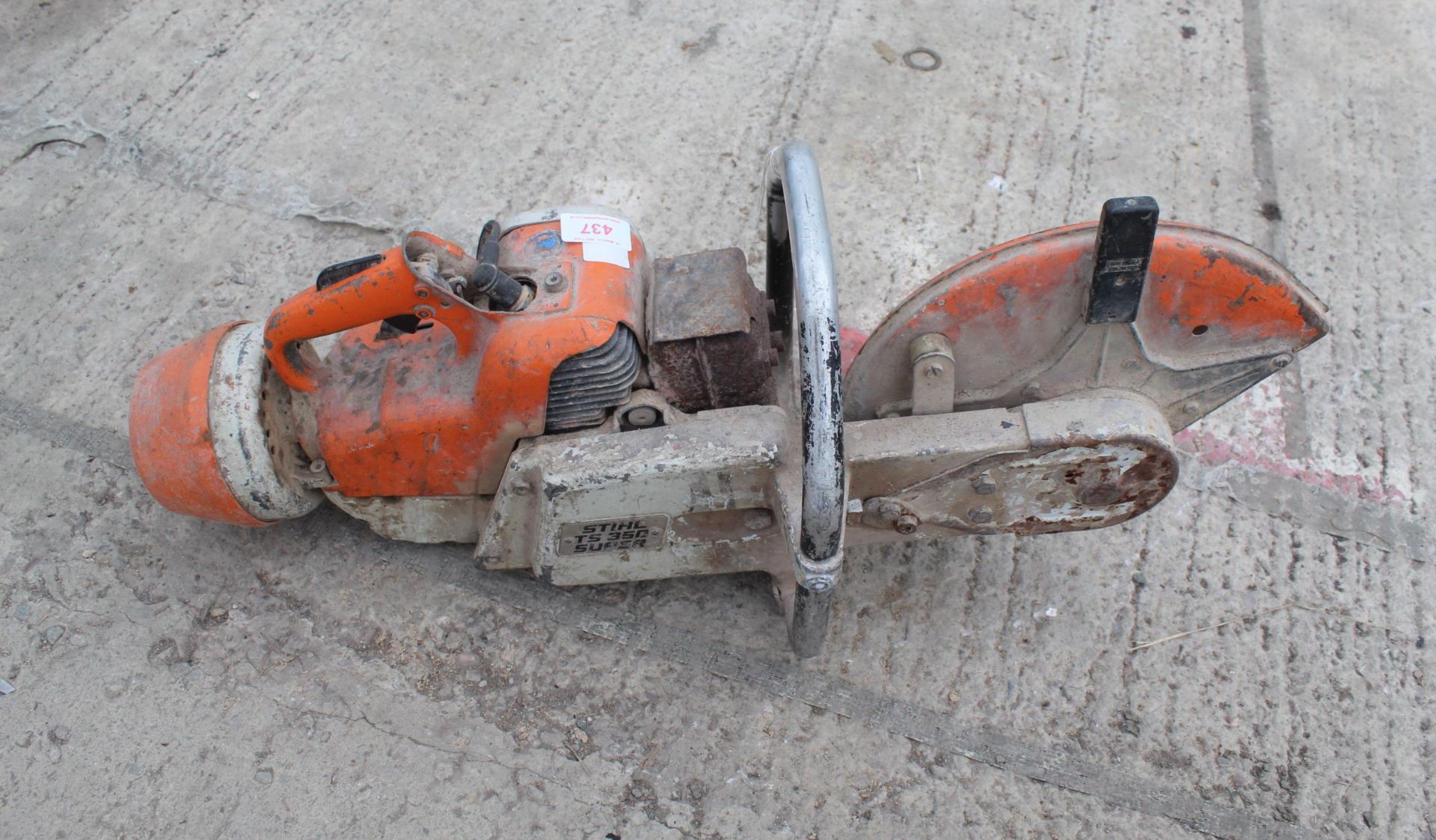 A STIHL TS 350 SUPER PETROL ENGINE STONE CUTTER NO VAT - Image 2 of 2