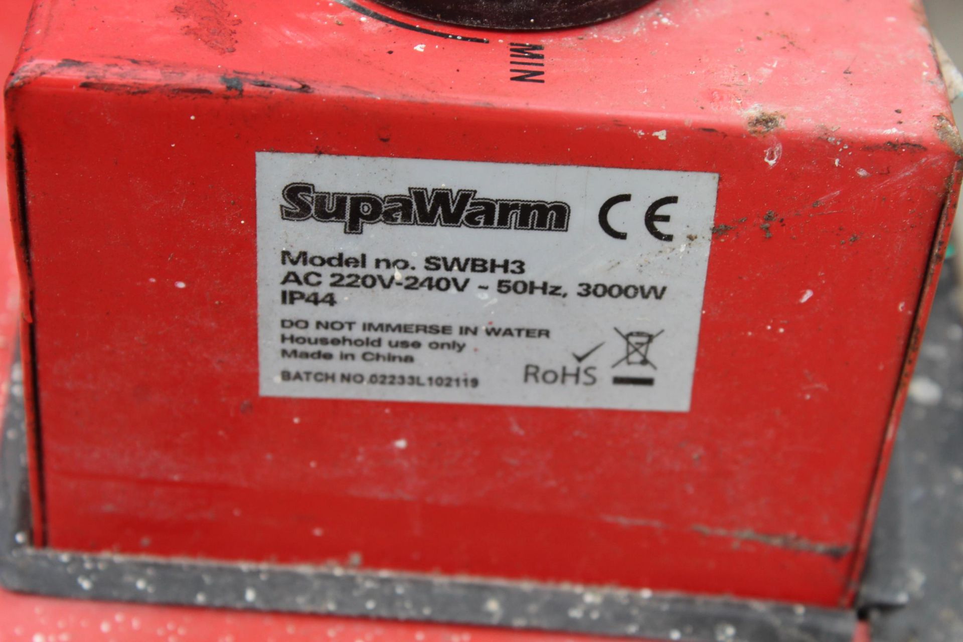 A 'SUPAWARM' ELECTRIC HEATER AND TWO STORAGE BOXES NO VAT - Image 3 of 3
