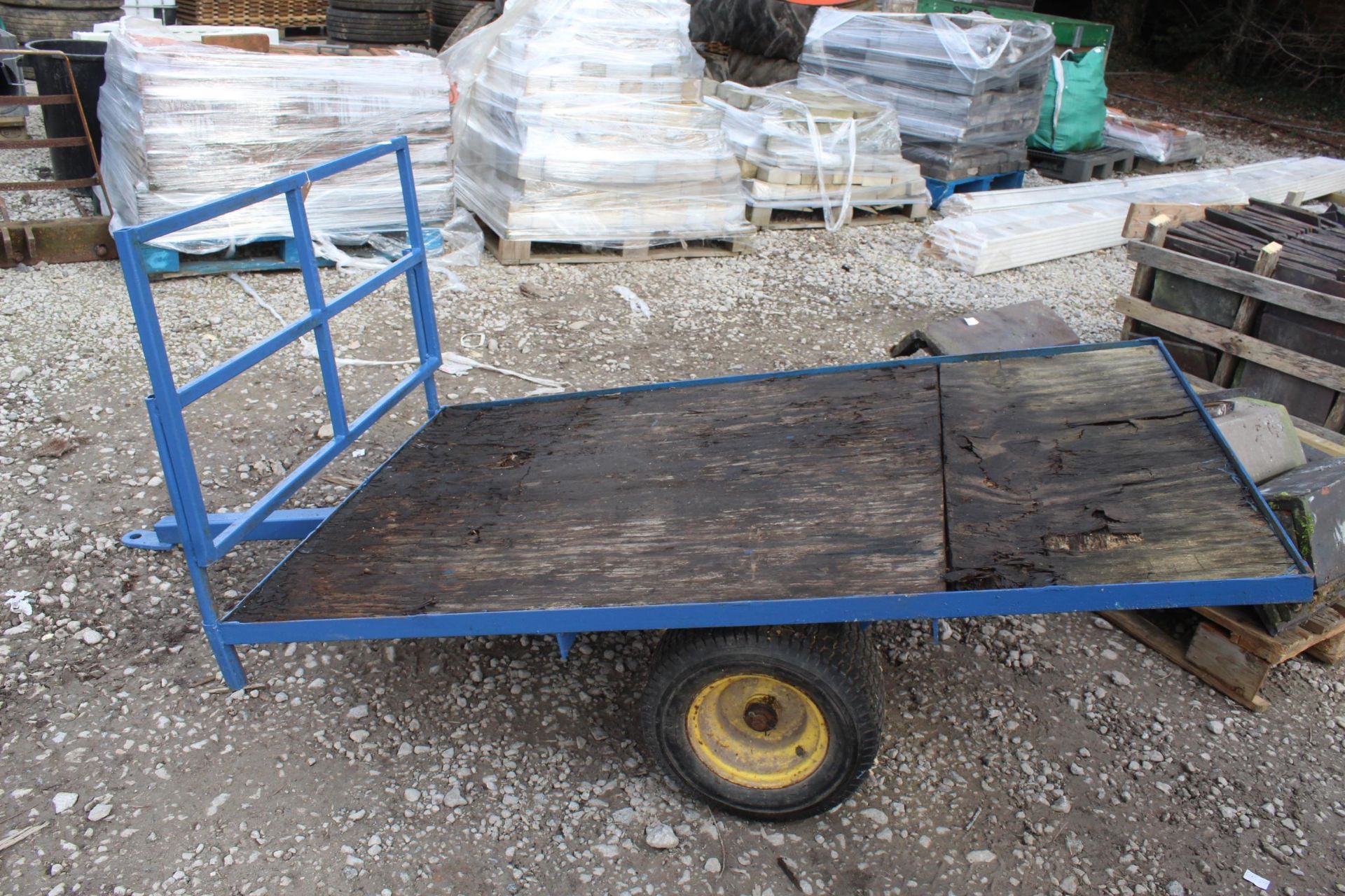 SMALL TRAILER NO VAT - Image 2 of 2