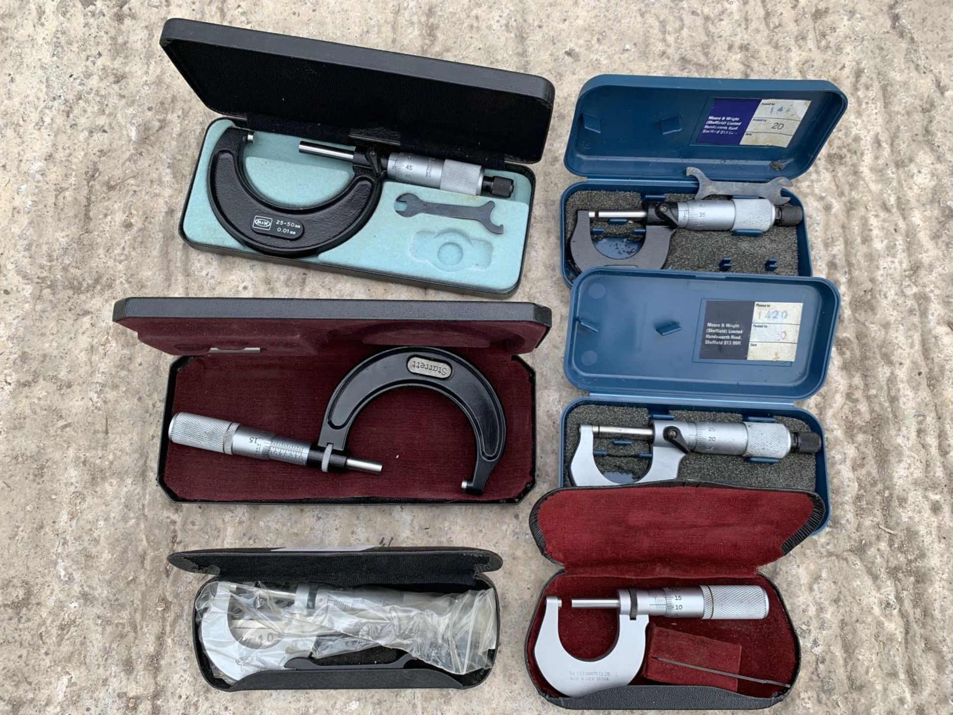 SIX BOXED MICROMETERS AND A LARGE QUANTITY OF CALIPERS NO VAT - Image 2 of 4