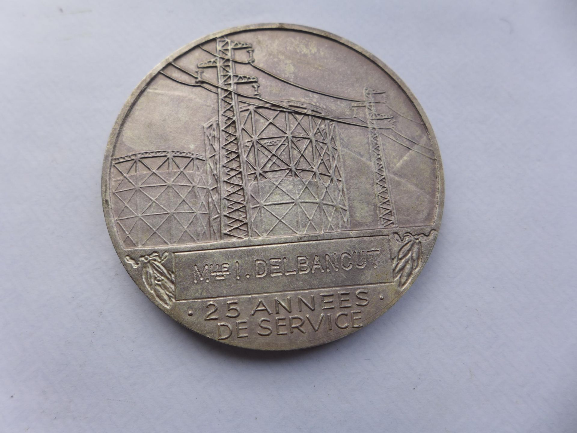 A FRENCH SILVER PLATED BRONZE ELECTRICITY E.D.F. ANNIVERSARY MEDAL, 55MM - Image 2 of 3