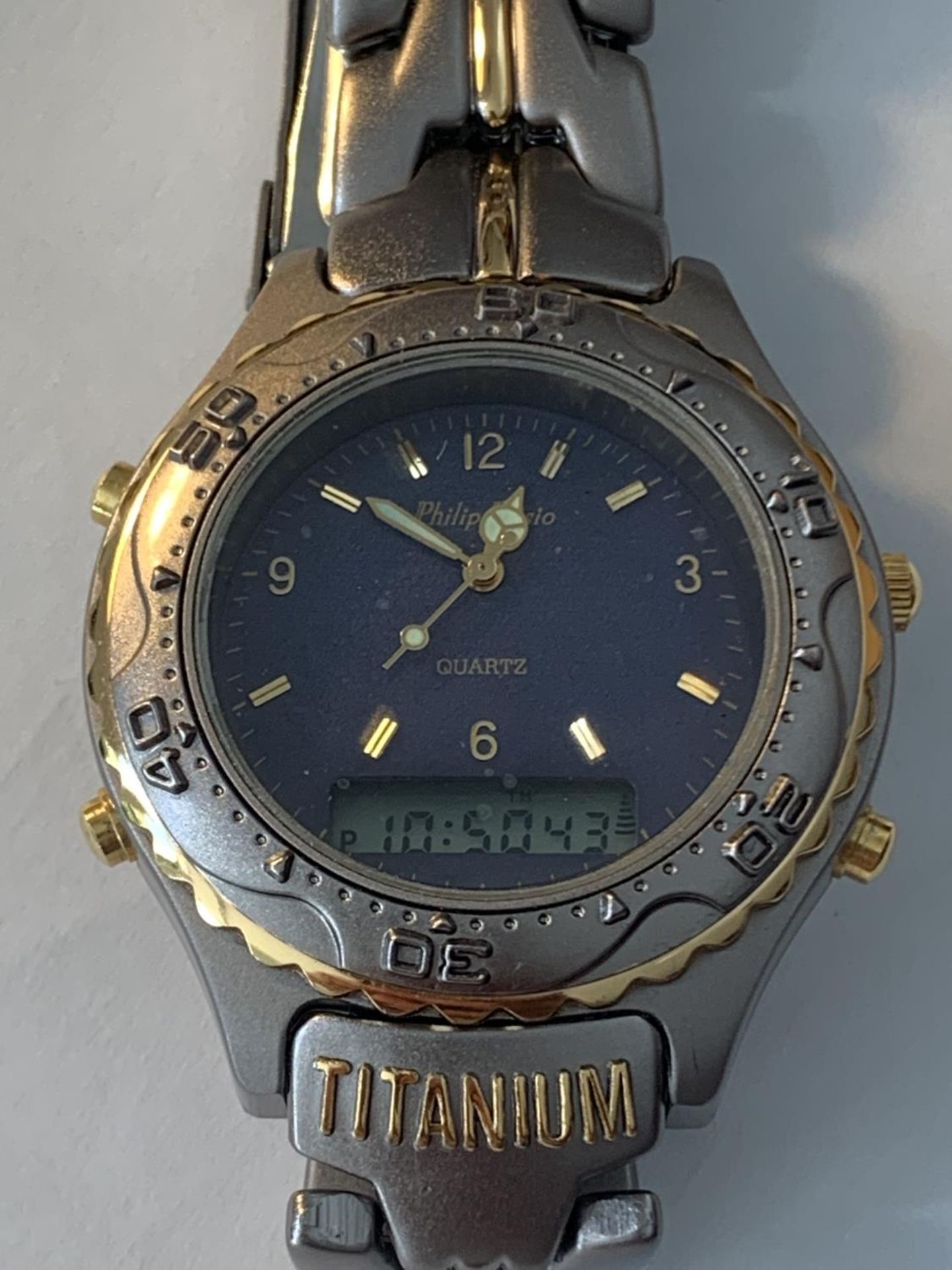 A TITANIUM WRISTWATCH SEEN WORKING BUT NO WARRANTY - Image 2 of 3