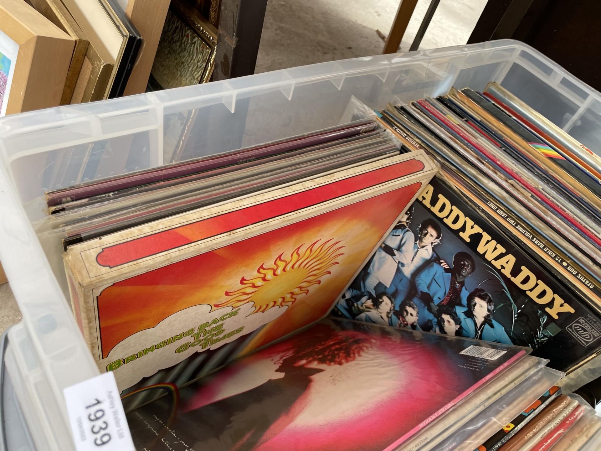 A LARGE ASSORTMENT OF LP RECORDS - Image 2 of 2