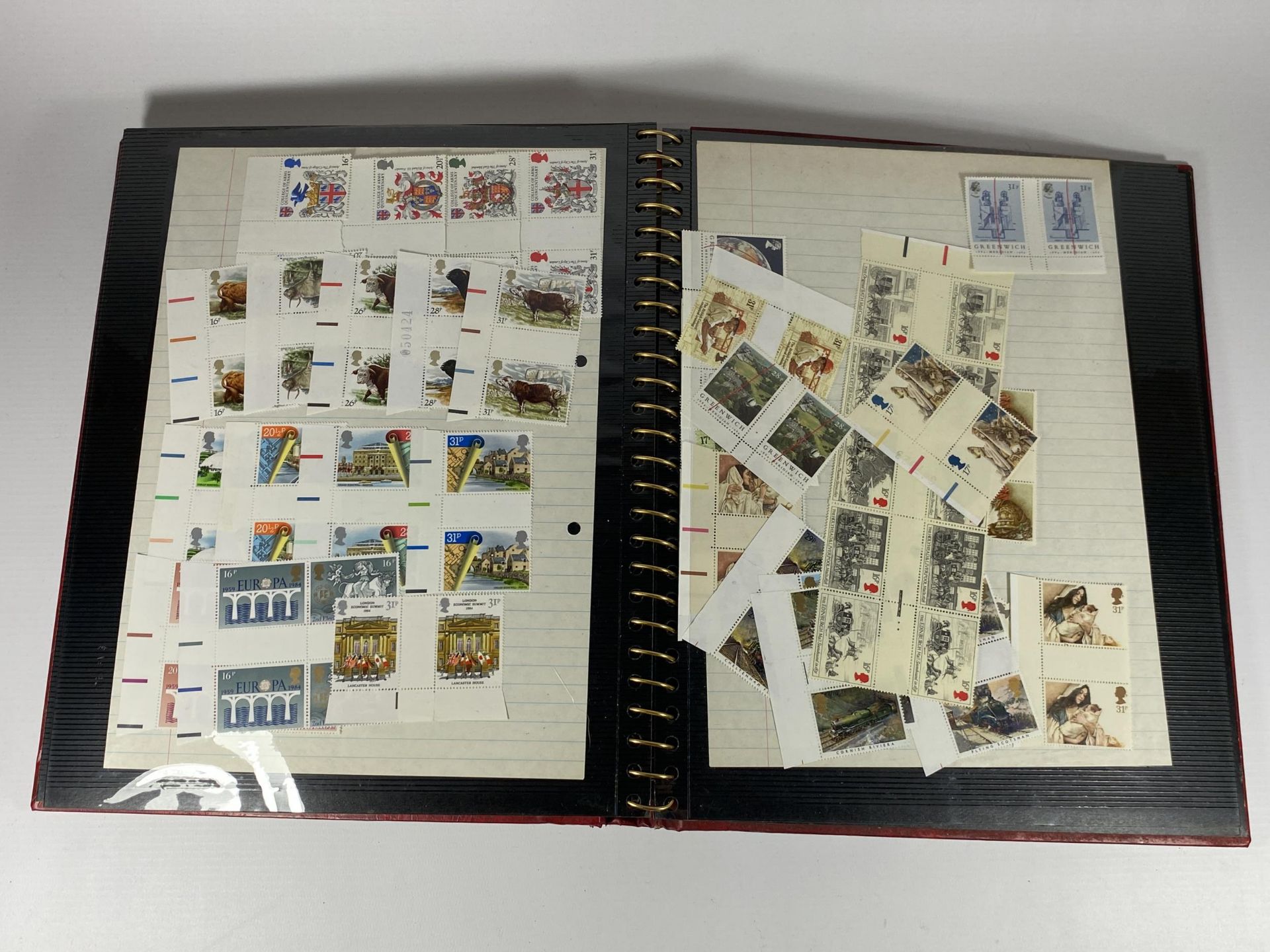 A STAMP ALBUM CONTAINING A LARGE QUANTITY OF BRITISH MINT STAMPS - Image 9 of 10