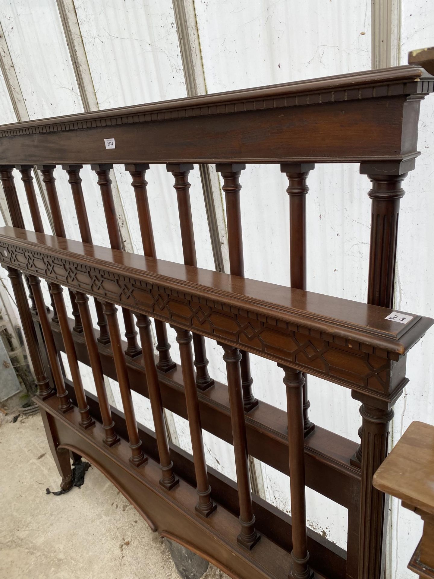 A VICTORIAN MAHOGANY 46" BED HEAD + FOOT - Image 2 of 3