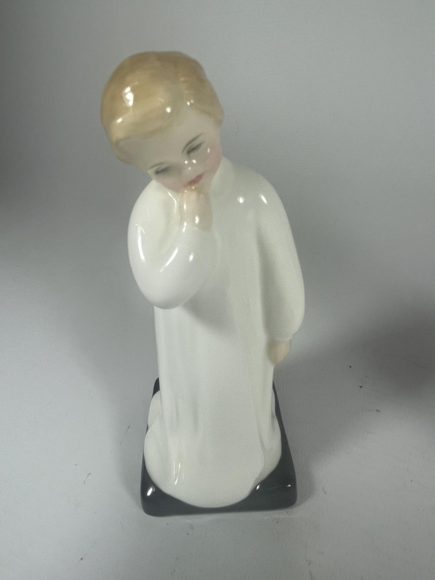 TWO ROYAL DOULTON FIGURES - BEDTIME (A/F) & DARLING - Image 3 of 6