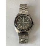 A RARE MISTAS AUTOMATIC 25 JEWELS DIVERS WATCH 200M. SEEN WORKING BUT NO WARRANTY