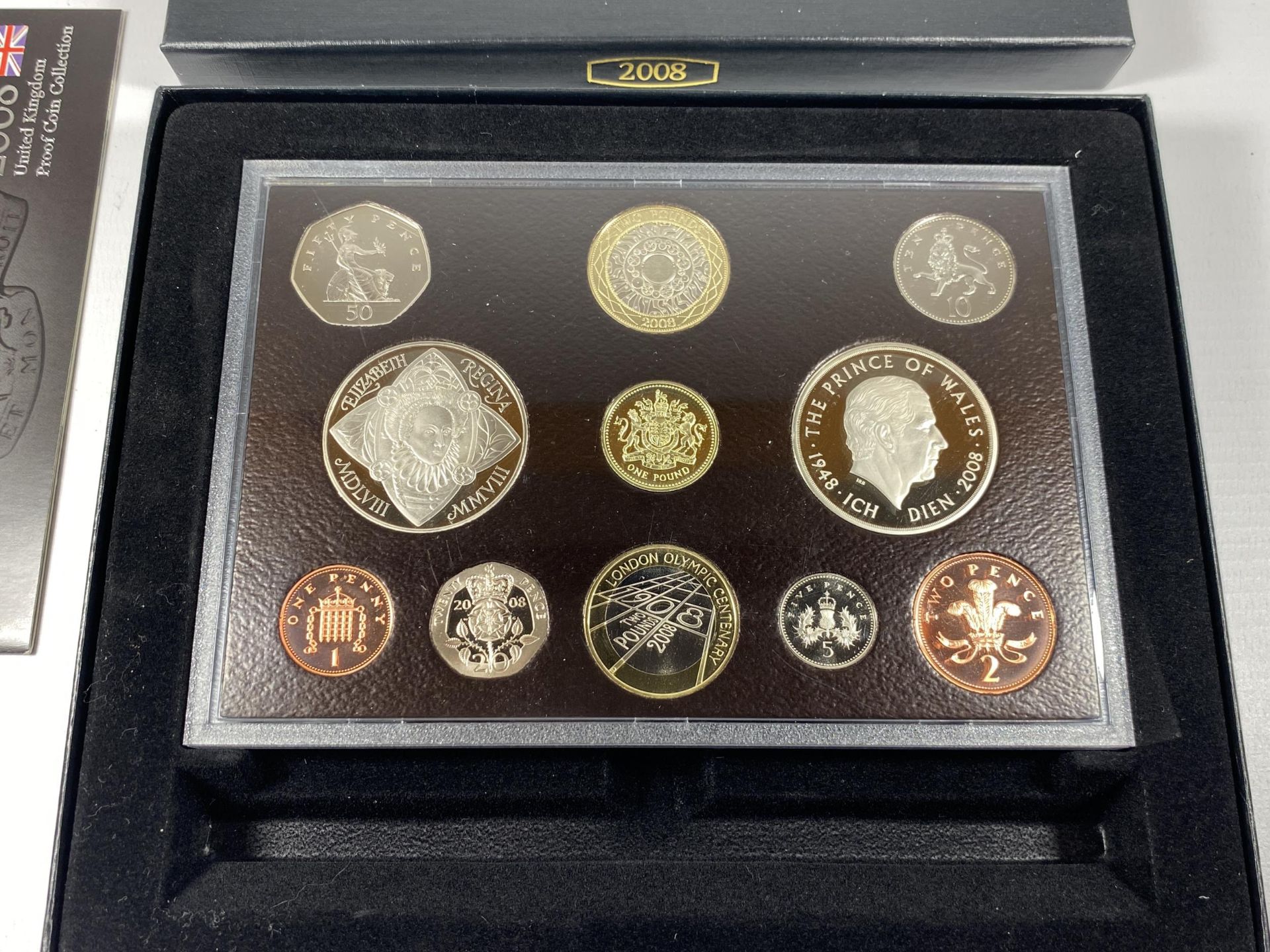 A 2008 ROYAL MINT CASED PROOF COIN SET - Image 2 of 2