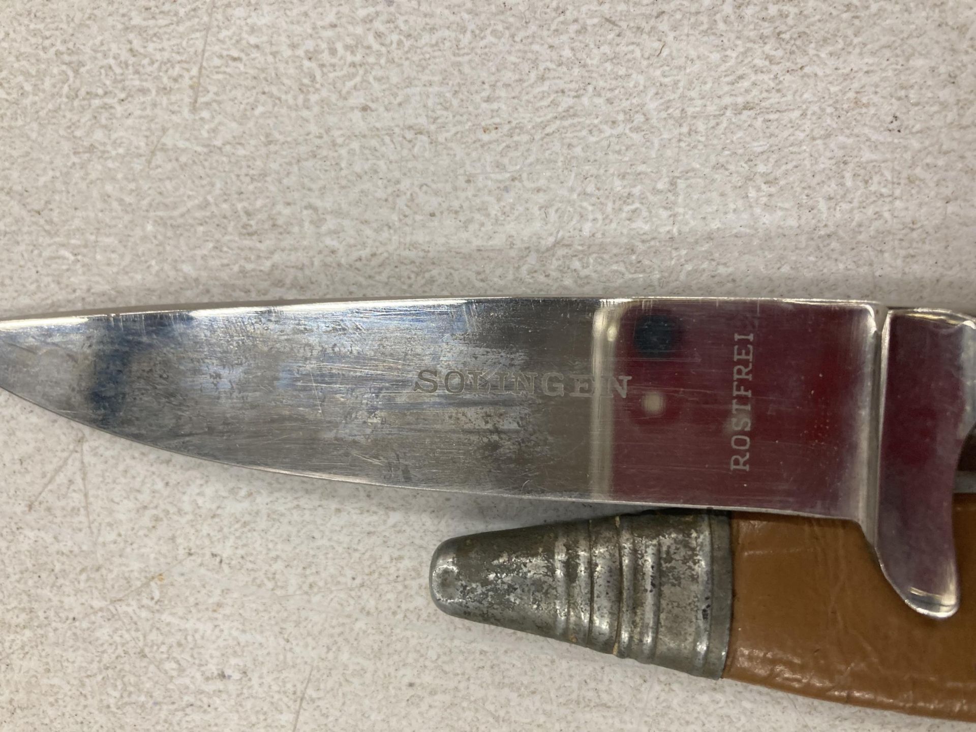 A SOLINGEN HUNTING KNIFE WITH STAG HANDLE - Image 2 of 3