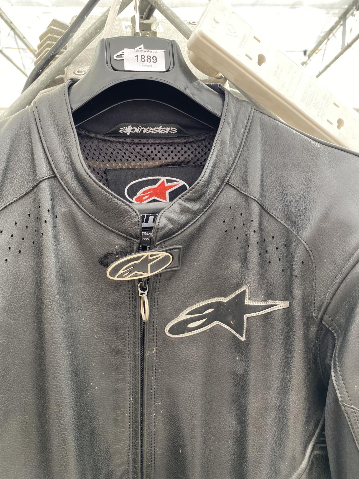 A SET OF ALPINESTARS MOTORBIKE LEATHERS - Image 3 of 3