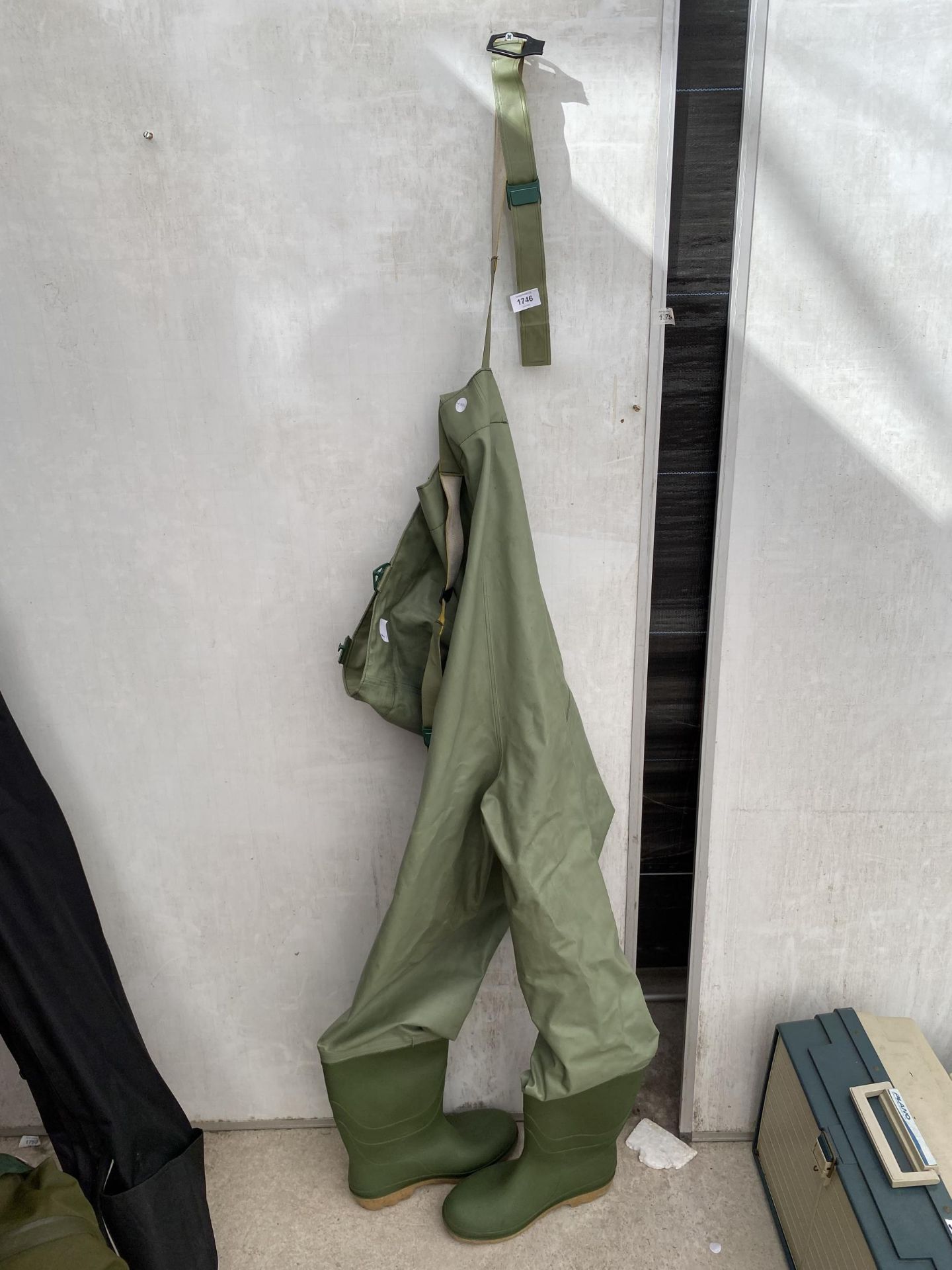 A PAIR OF SIZE 11 OCEAN FISHING CHEST WADERS