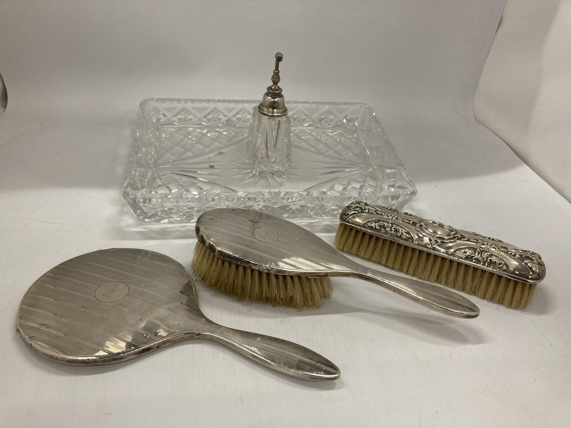 A MATCHED DRESSING TABLE SET COMPRISING HALLMARKED SILVER BRUSHES & MIRROR, SILVER TOPPED ATOMISER - Image 2 of 5