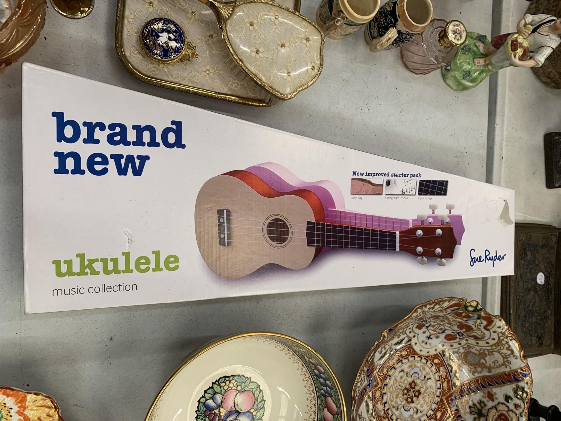 AN AS NEW BOXED UKELELE - Image 3 of 3