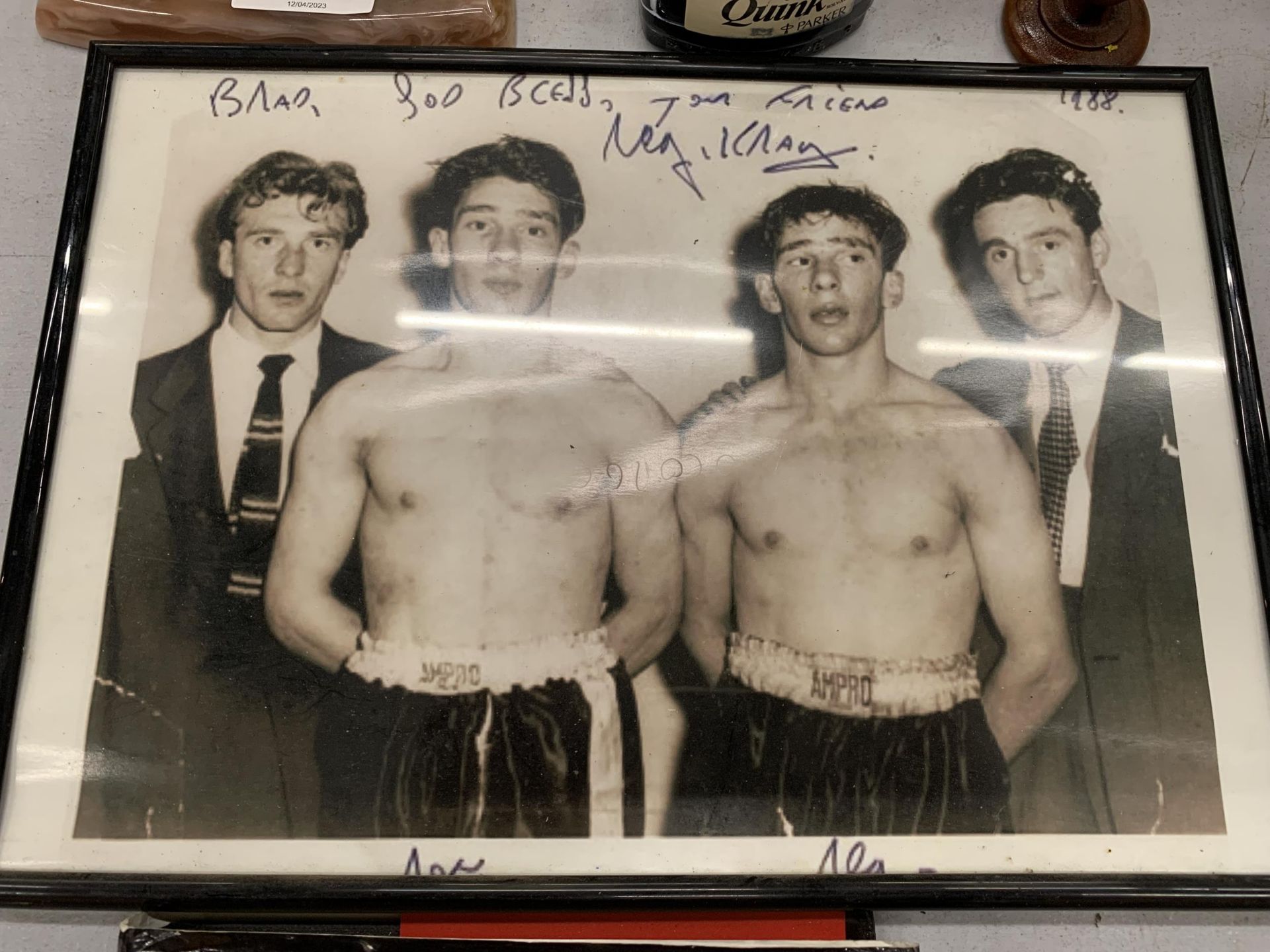 A SIGNED COPY OF REG KRAY 'A WAY OF LIFE' PLUS A SIGNED PHOTO OF THE KRAY TWINS - Image 2 of 9