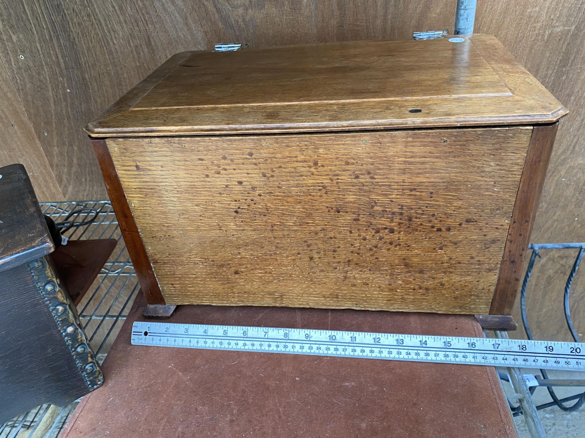 TWO DECORATIVE VINTAGE WOODEN STORAGE BOXES - Image 7 of 9