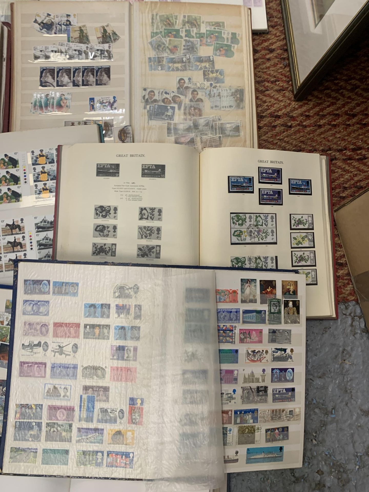 A LARGE QUANTITY OF GREAT BRITAIN AND THE COMMONWEALTH STAMPS IN ALBUMS - 11 ALBUMS IN TOTAL - Image 2 of 5