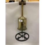 A VINTAGE BRASS JOHN LINWOOD MEAT JACK WITH KEY AND RACK