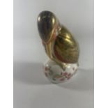 A ROYAL CROWN DERBY KINGFISHER PAPERWEIGHT WITH GOLD STOPPER