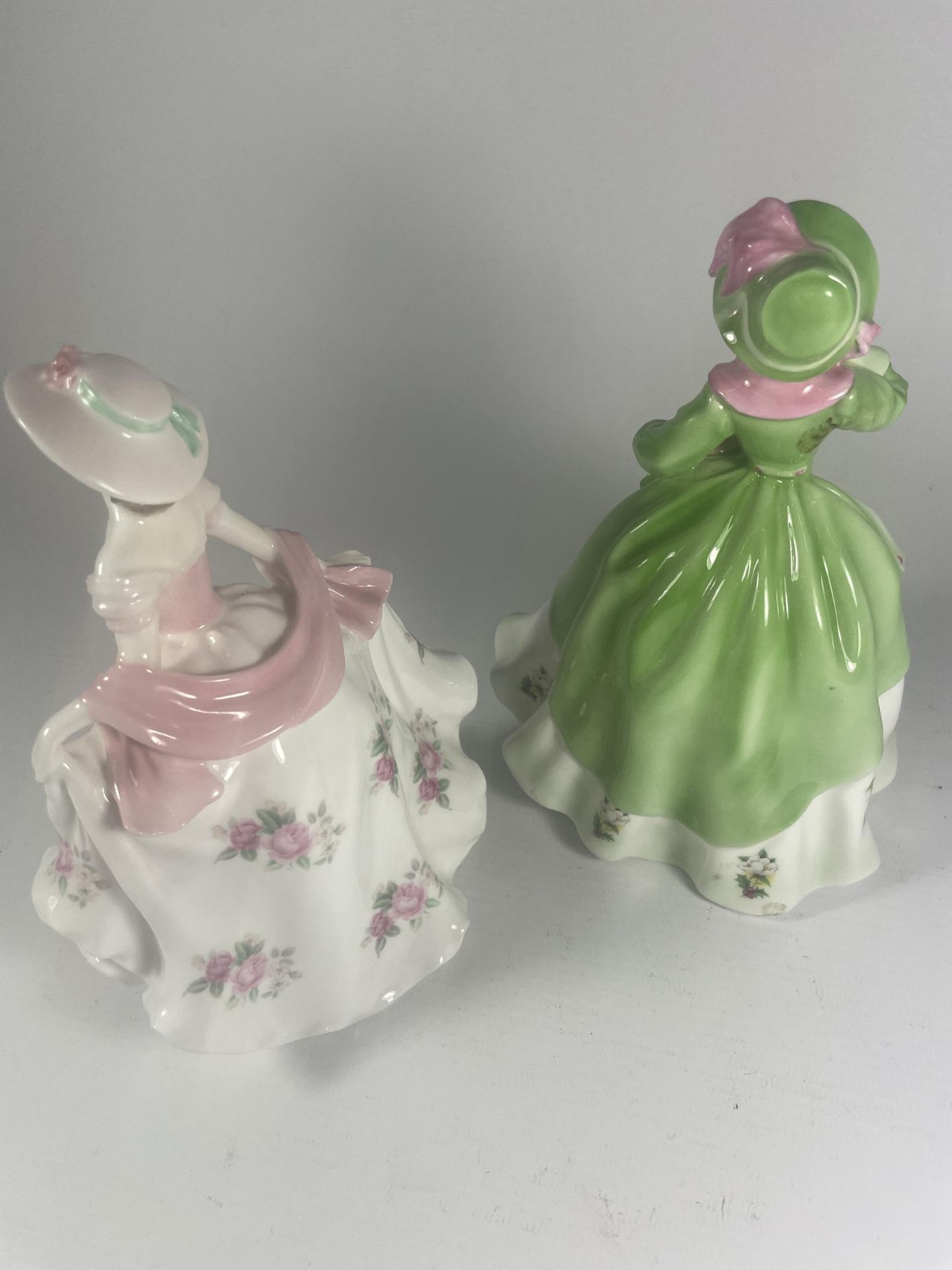 TWO ROYAL WORCESTER FIGURES - SWEET HOLLY & FURTHER LIMITED EDITION FIGURE - Image 4 of 5