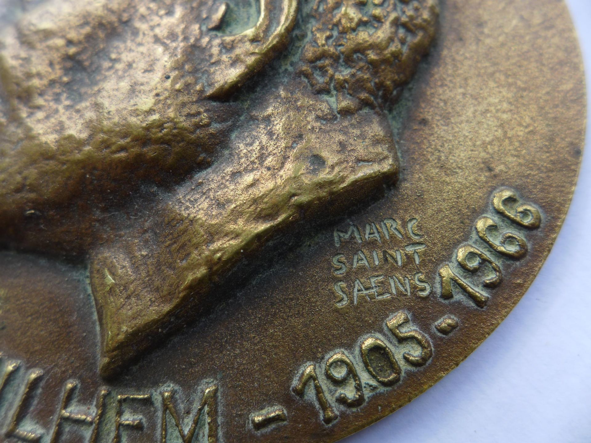 A LARGE FRENCH PAUL GUILHEM (1905-1966) BRONZE UNIFACE MEDAL BY MARC SAINT SAENS, 100MM - Image 2 of 3