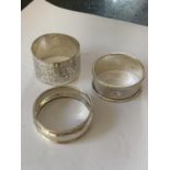 THREE SILVER NAPKIN RINGS TO INCLUDE TWO HALLMARKED BIRMINGHAM