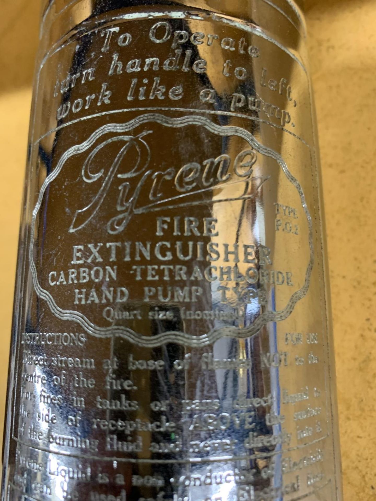 A VINTAGE CHROME 'PYRENE' FIRE EXTINGUISHER - Image 6 of 6