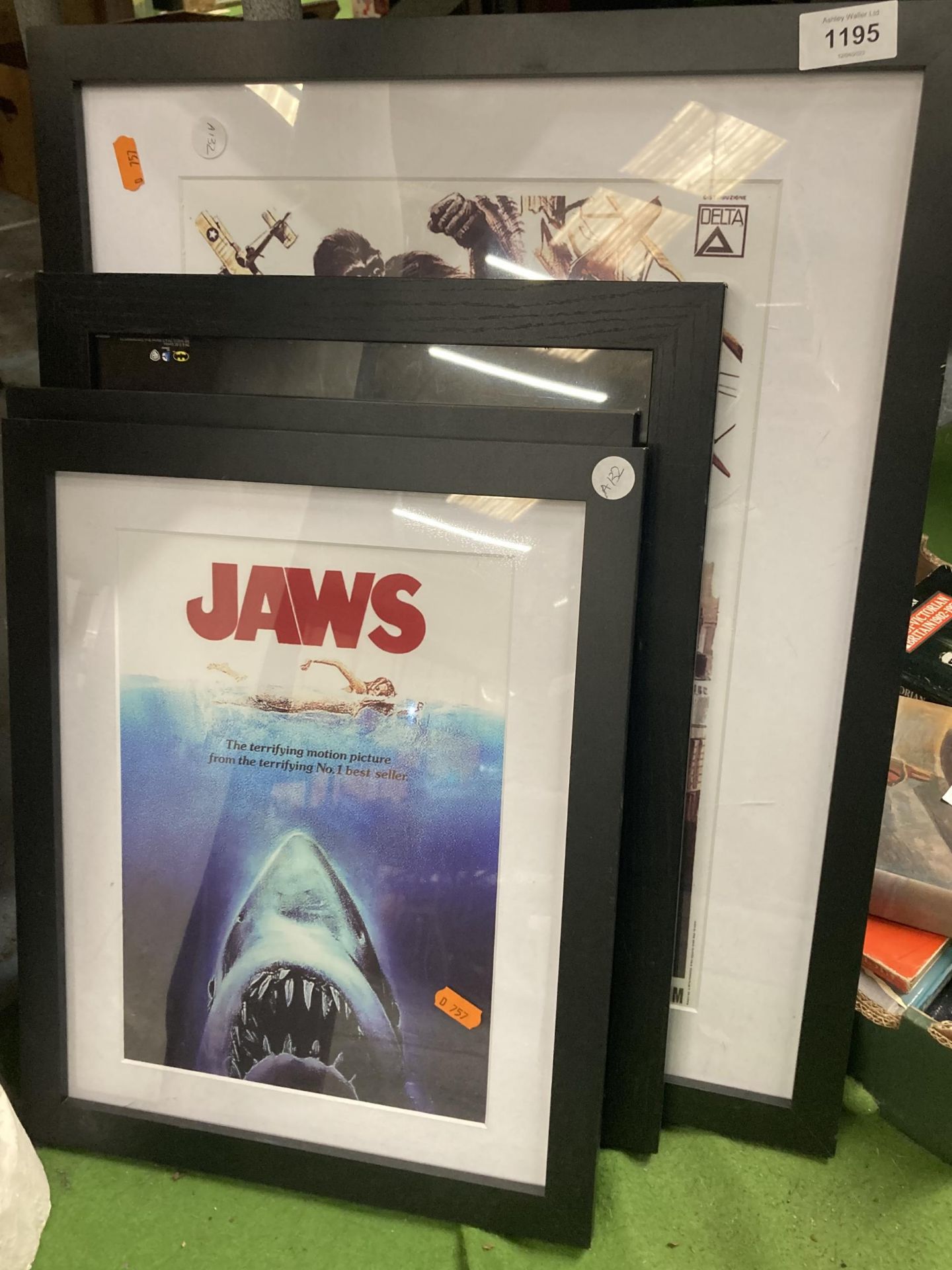 FOUR PRINTS OF FILM POSTERS TO INCLUDE JAWS, BLADE RUNNER, BATMAN AND KING KONG