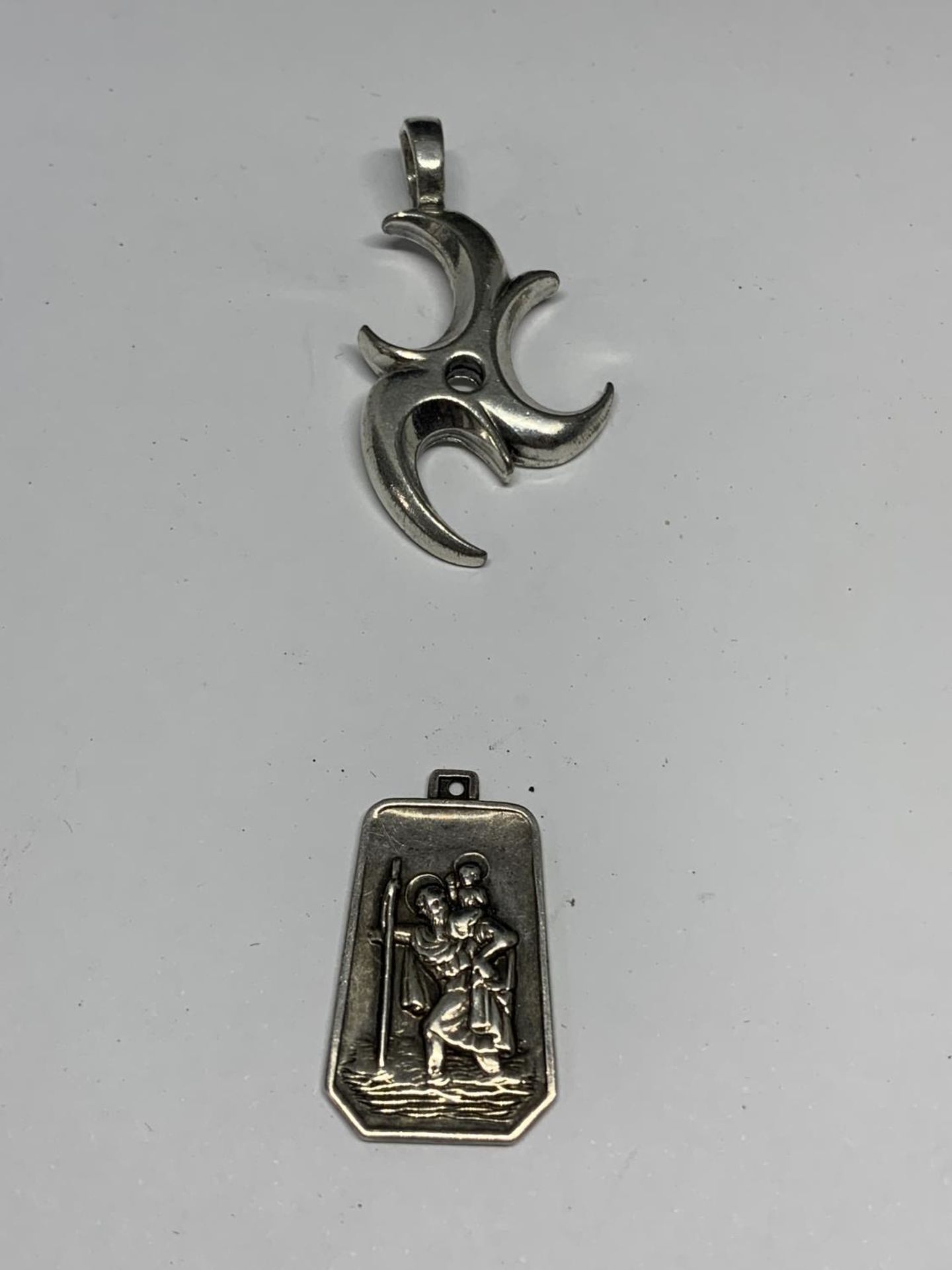 FOUR PENDANTS THREE BEING SILVER - Image 3 of 3