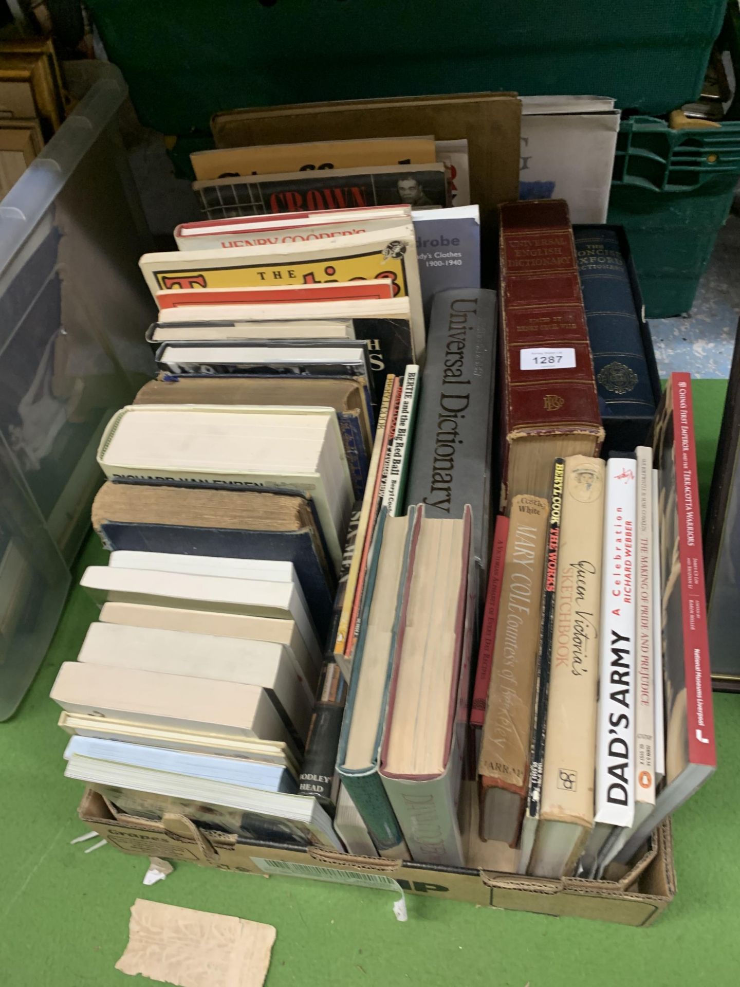 A LARGE QUANTITY OF NON FICTION BOOKS TO INCLUDE BIOGRAPHYS, DICTIONARIES, ETC