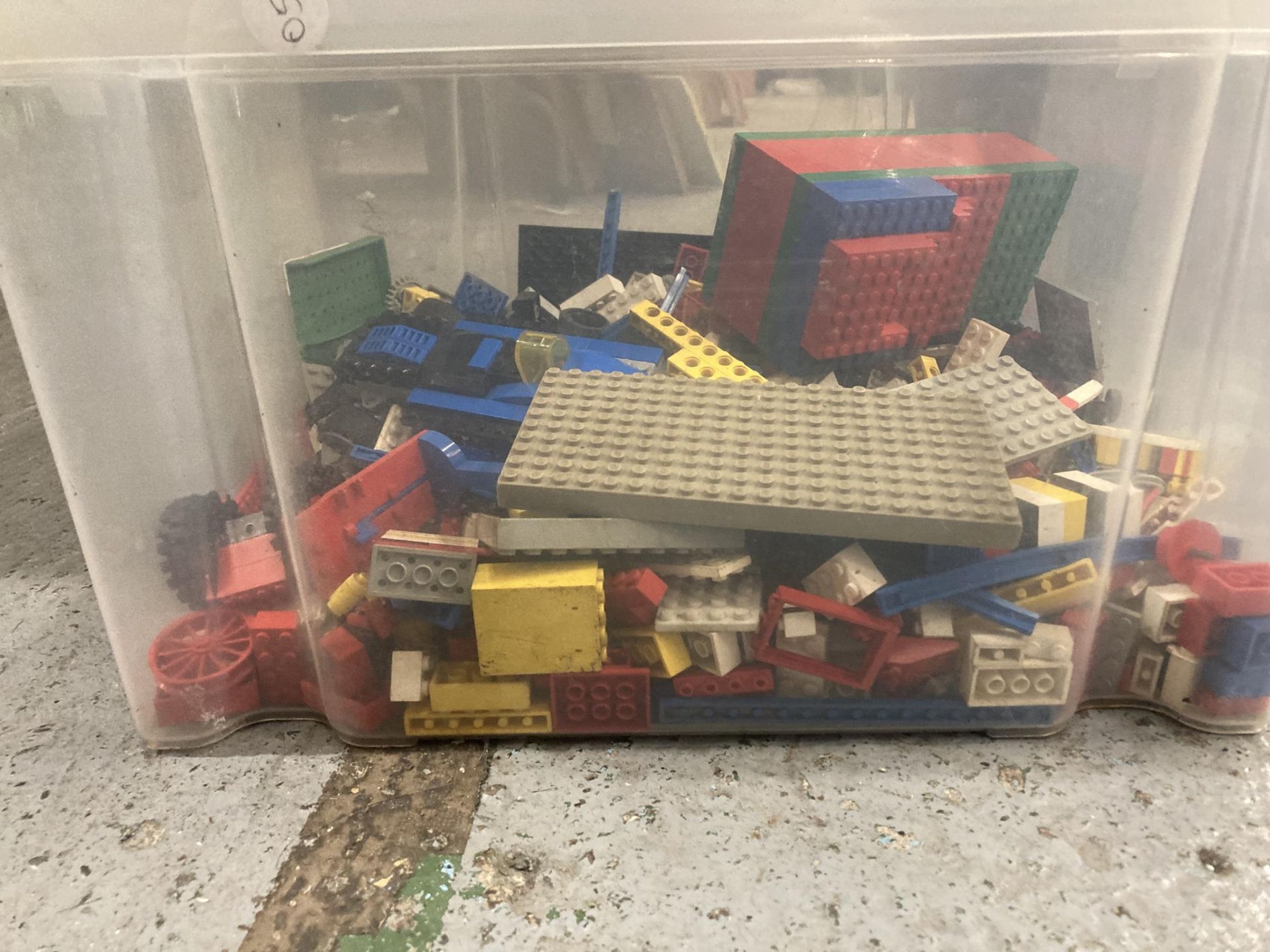 A QUANTITY OF LEGO PIECES - Image 2 of 2