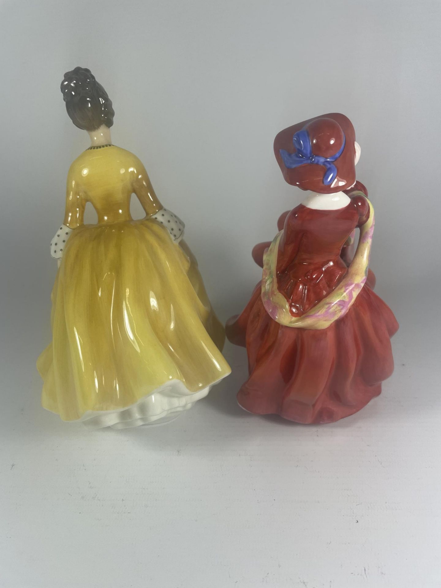 TWO ROYAL DOULTON LADY FIGURES - CORALIE HN2307 & TOP O' THE HILL - Image 4 of 5