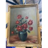 AN OIL ON BOARD STILL LIFE PAINTING OF A VASE OF ROSES, SIGNED 34CM X 44CM