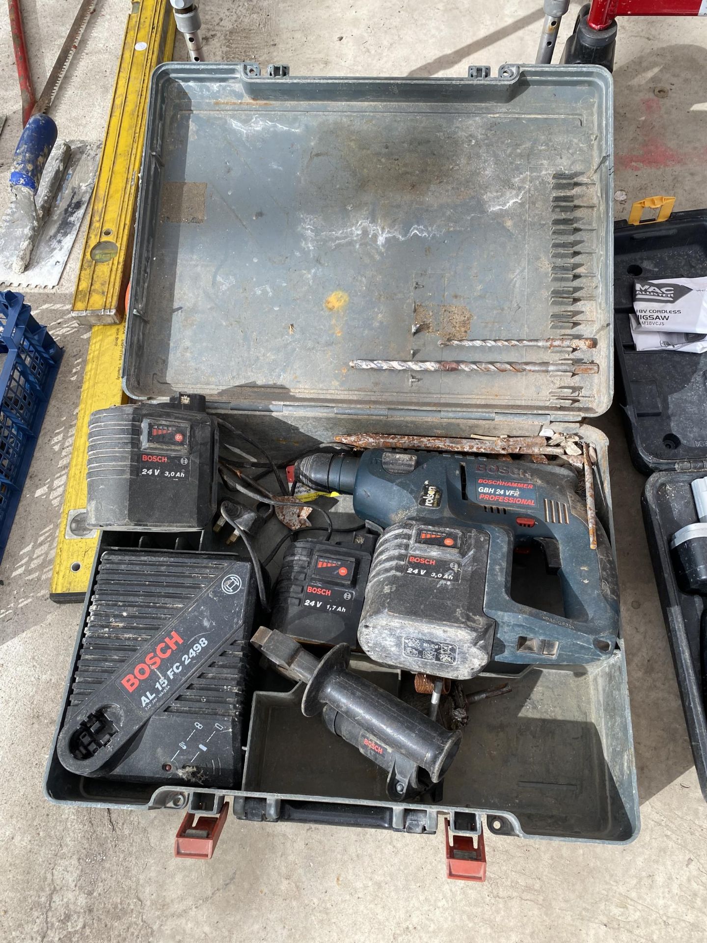 A MACALLISTET BATTERY JIGSAW AND A BOSCH BATTERY HAMMER DRILL - Image 3 of 3